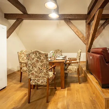 Old Town - Lai Apartamento Talin