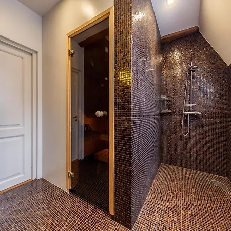 Old Town - Lai Apartment *