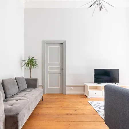 Old Town - Lai Apartment *