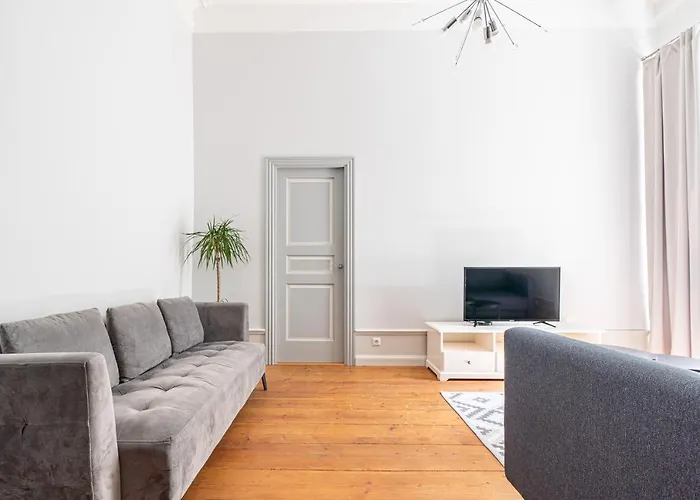 Old Town - Lai Apartment *